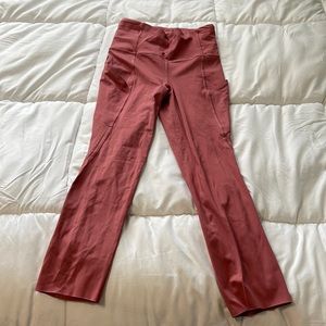 Lululemon cropped leggings size 4